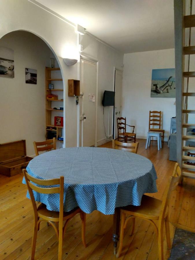 Appartement Au Calme Centre Ville A 2 Pas Du Vieux Marche 拉罗歇尔 外观 照片